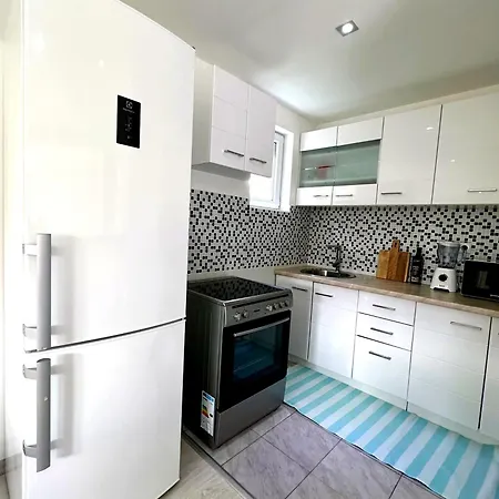 Brothers House Апартаменты Сараево