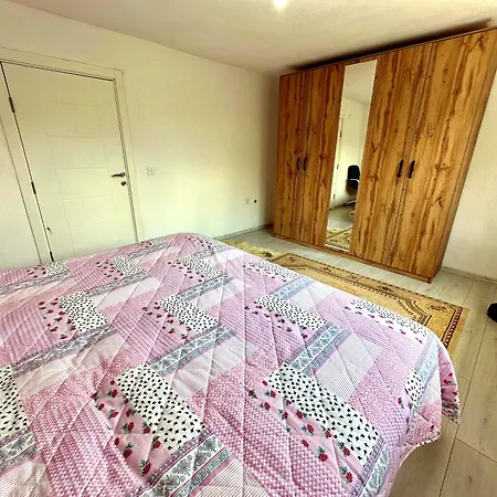 Апартаменты Brothers House *